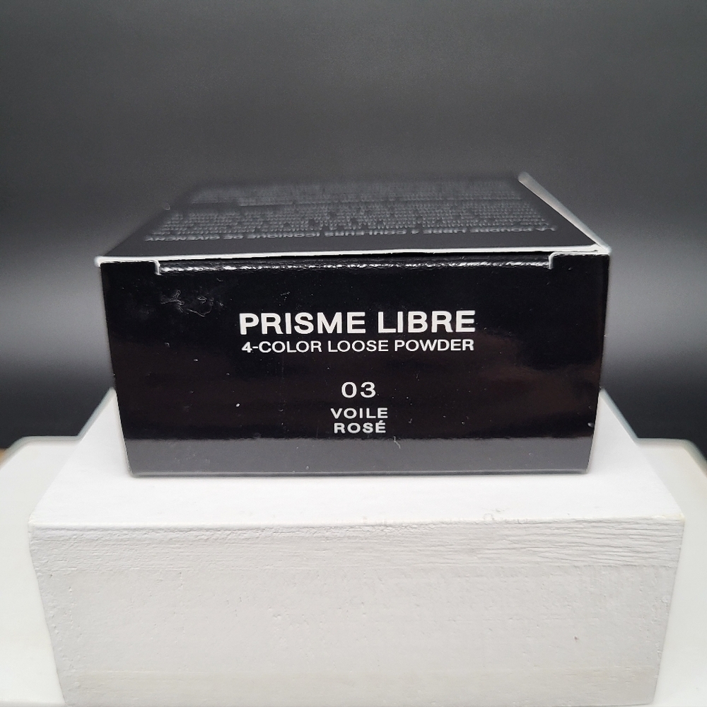 Givenchy Prisme Libre 4 Color Loose Powder (03), Puff Included, .02oz, NIB - Picture 7 of 10